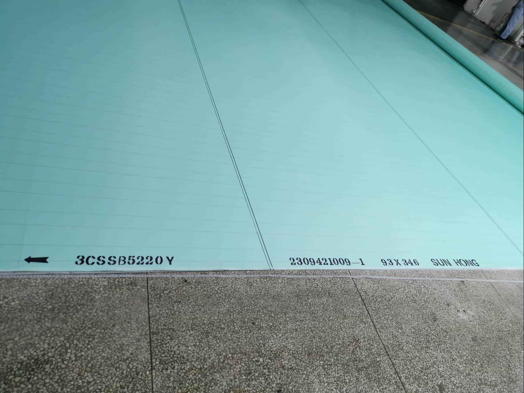 Sun Hong triple layer forming fabric has the best fiber retention rate and the best dehydration performance. It is often used in high speed paper machines to make high grade cultural paper, special paper and other paper types with higher requirements